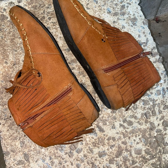 ❌SOLD❌🥾Vegan suede booties🥾 - Picture 5 of 8